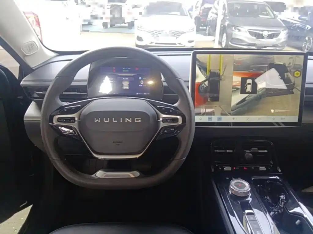Wuling Starlight 2024 — фото 11