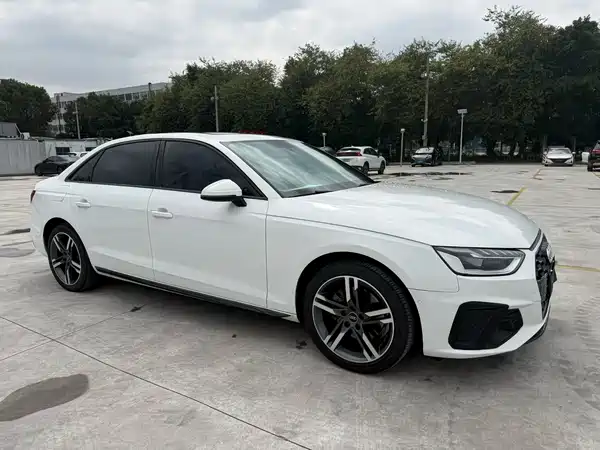 Audi A4L 2022