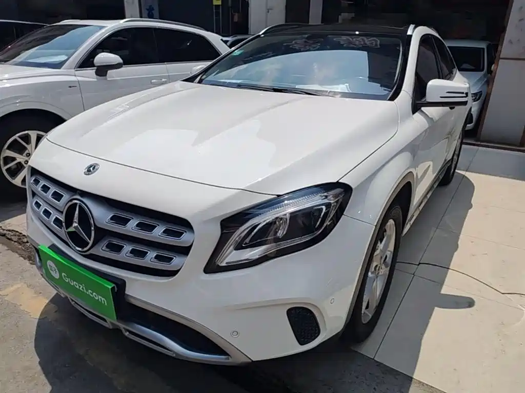 Mercedes-Benz GLA 2018 — фото 2