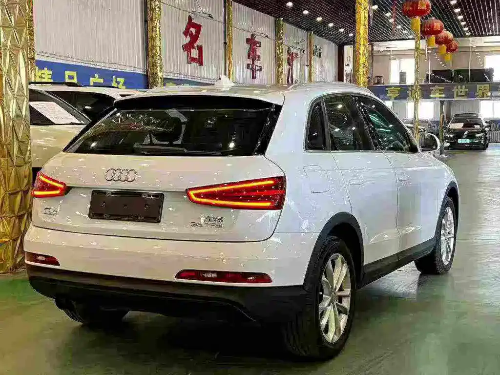 Audi Q3 2015