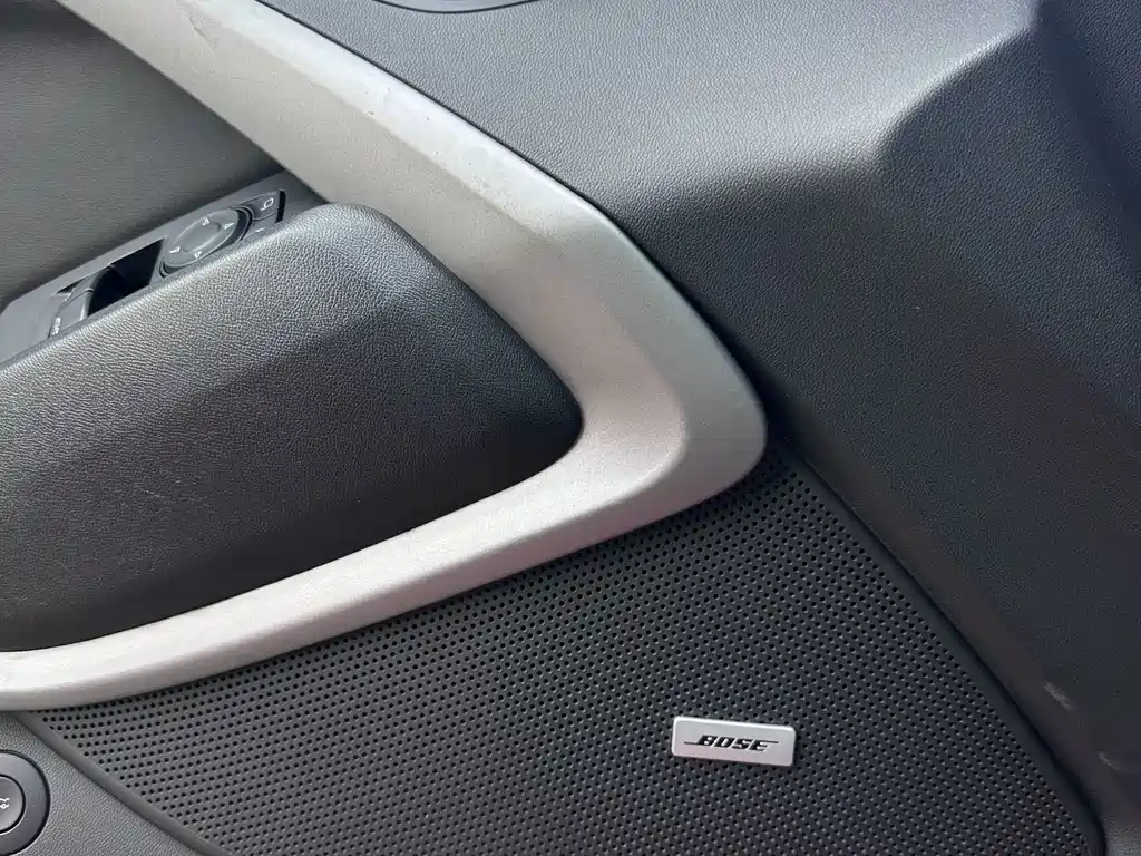 Chevrolet Camaro 2016 — фото 10