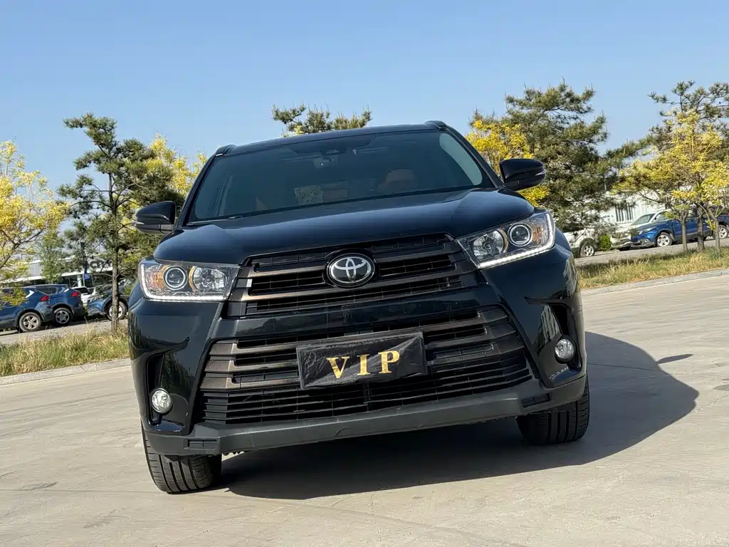 Toyota Highlander 2020 — фото 4
