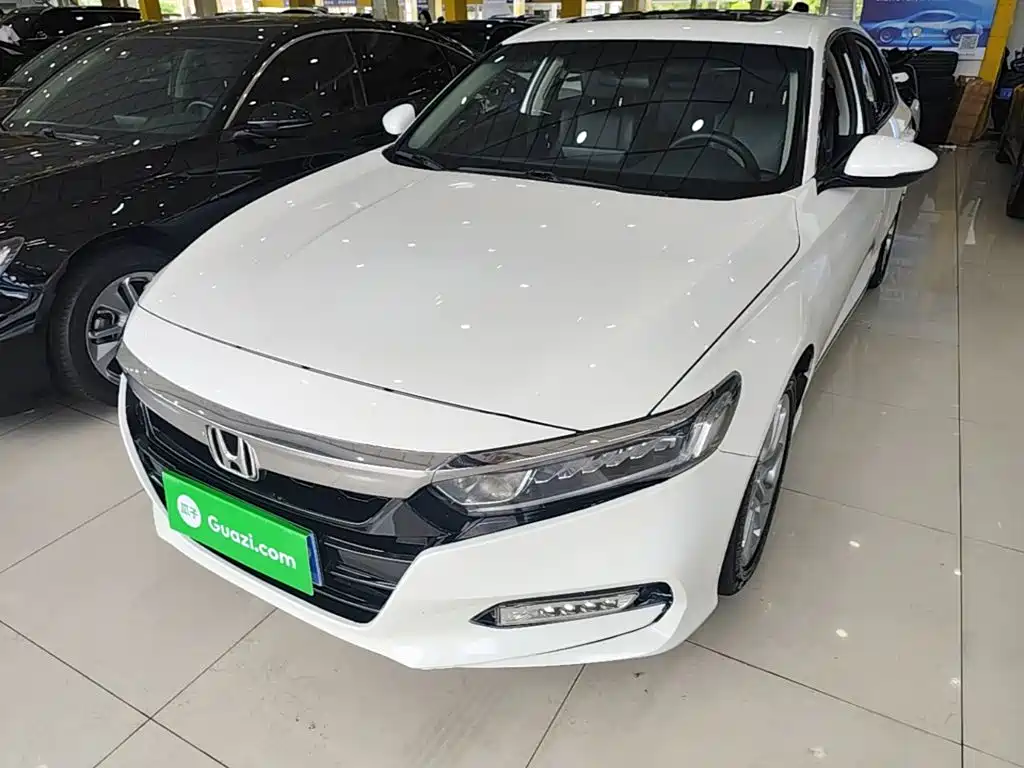 Honda Accord 2018 — фото 2