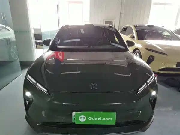 NIO ET5T 2024