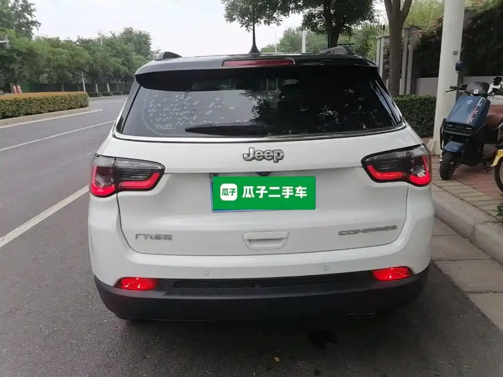 Jeep Compass 2020 — фото 6
