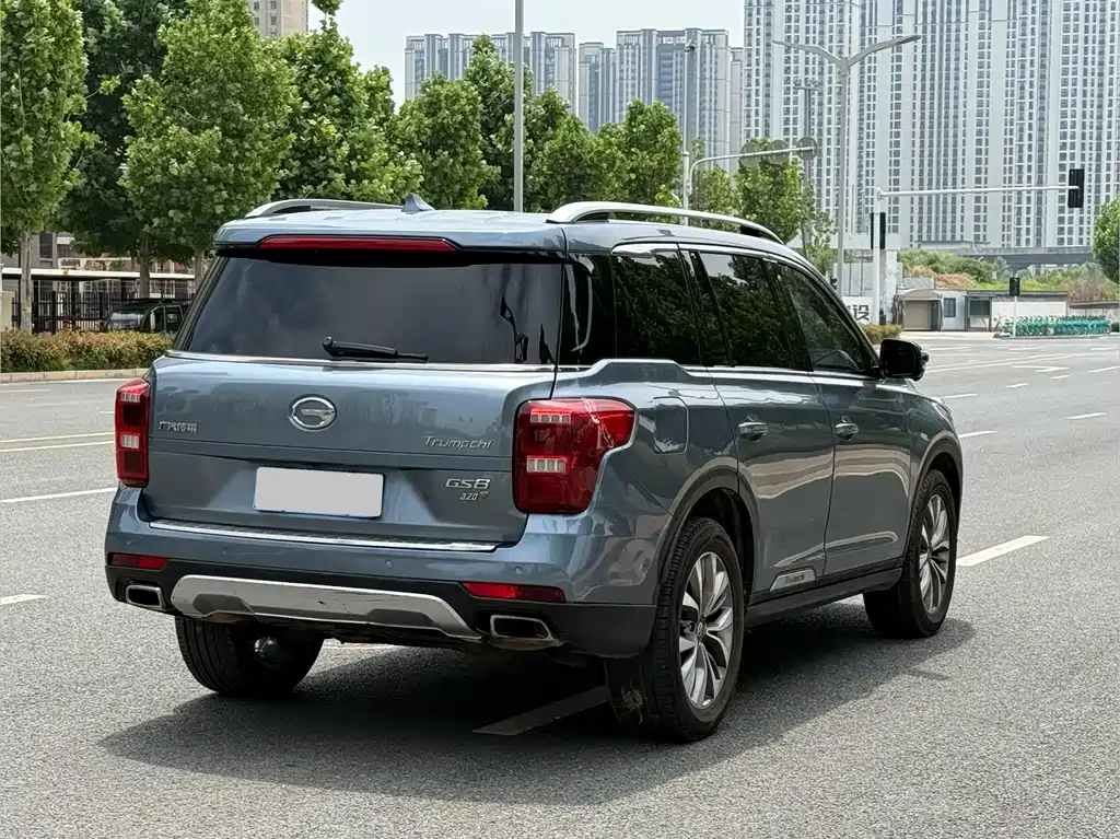 GAC Motor Trumpchi GS8 2017 — фото 10