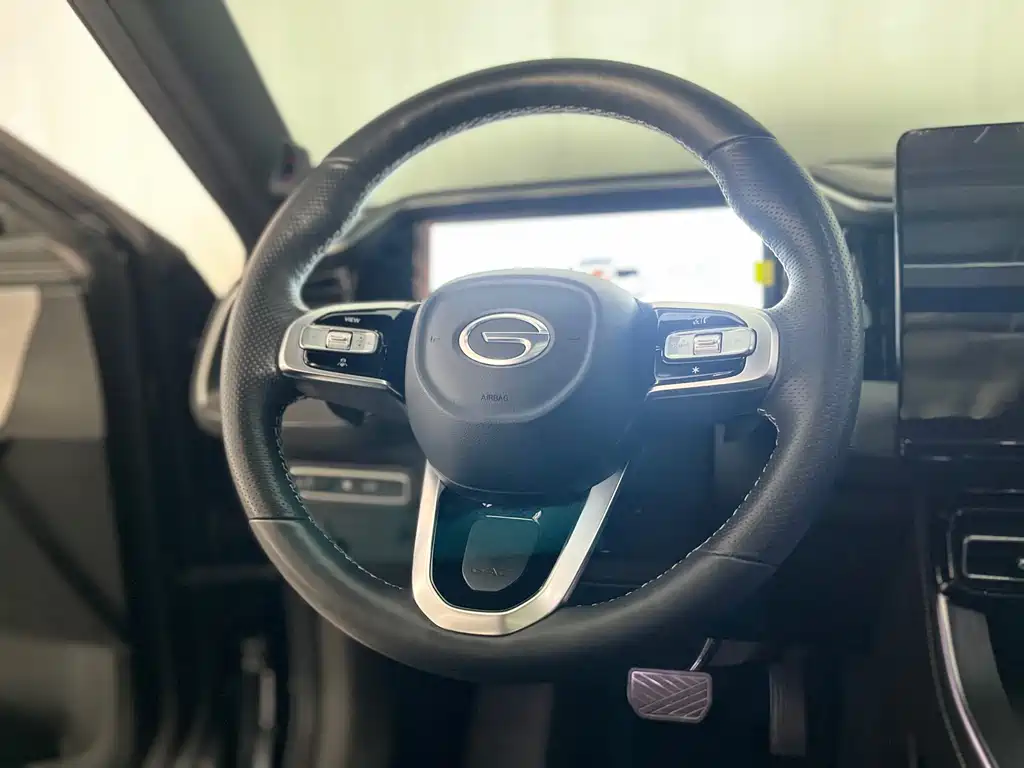 GAC Motor Trumpchi GS8 2024 — фото 16