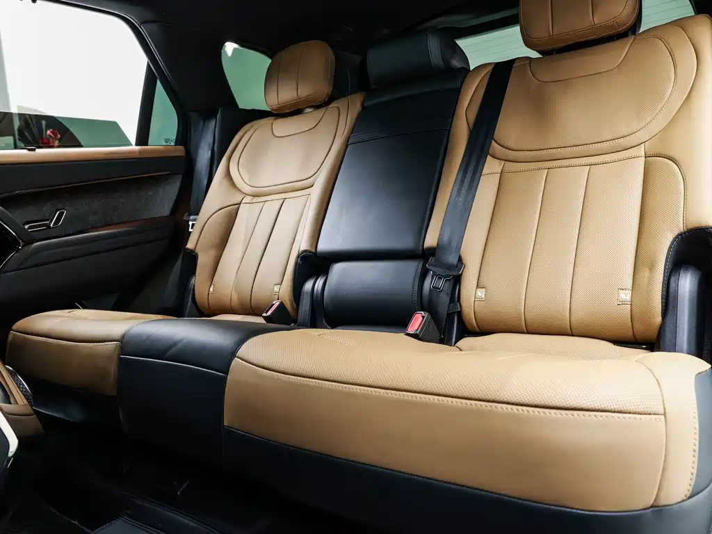 Land Rover Range Rover Sport 2024 — фото 12