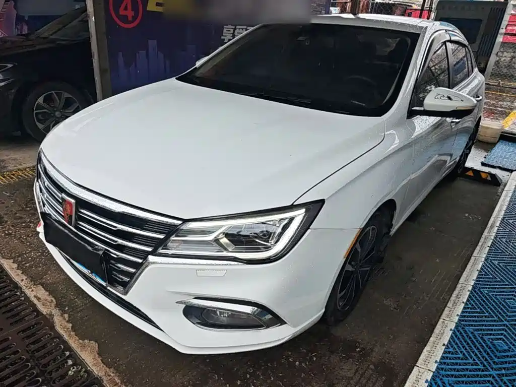 Roewe i5 2020