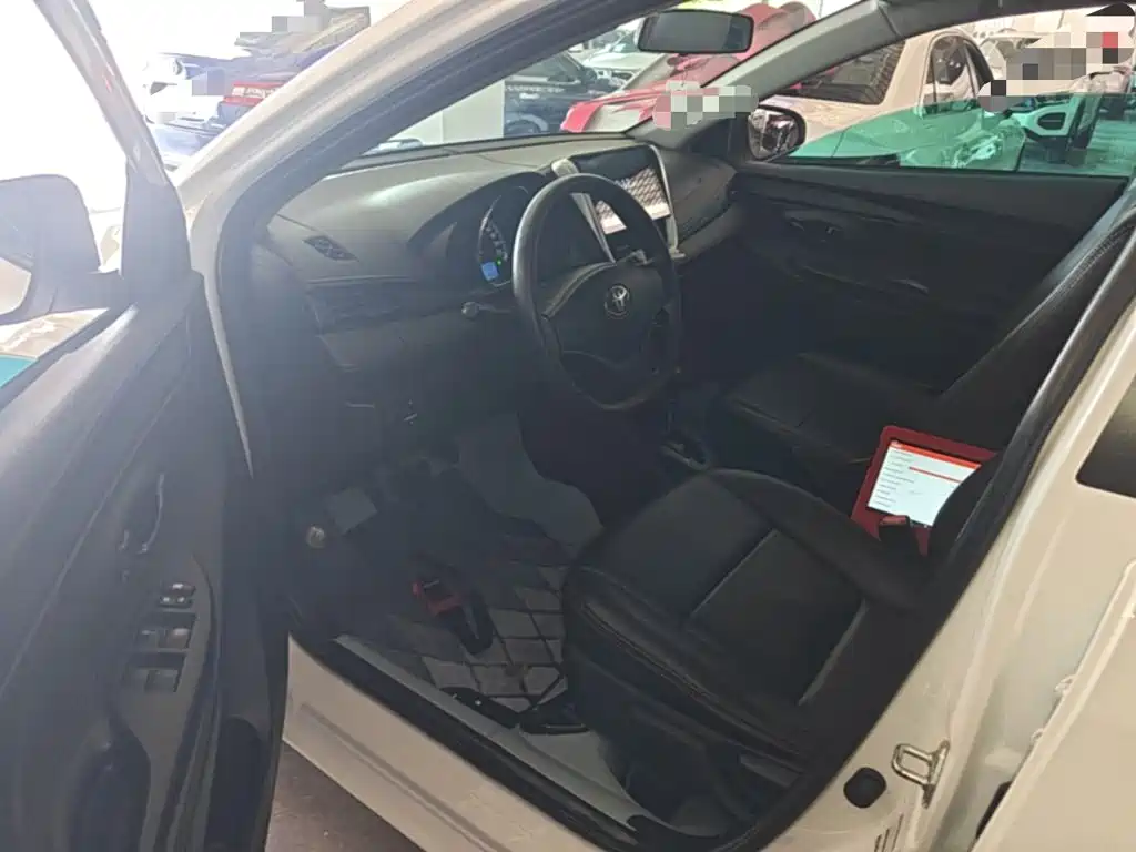 Toyota Vios 2020 — фото 16