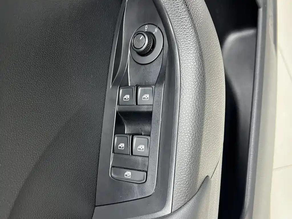 Skoda Kamiq 2022 — фото 20