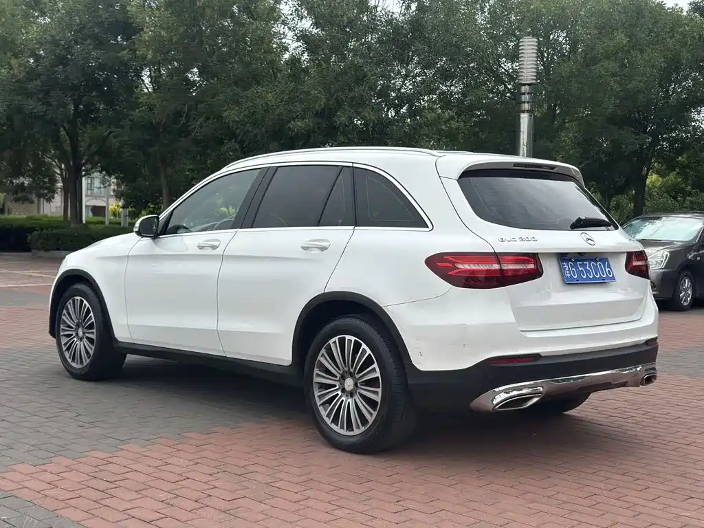 Mercedes-Benz GLC 2016 — фото 6