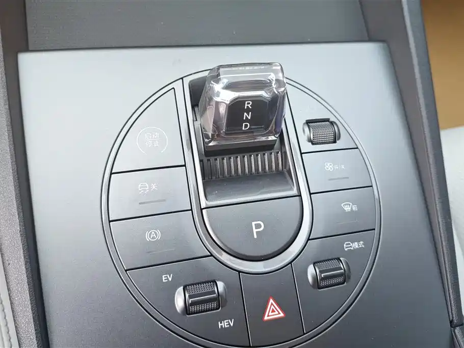 BYD Seal 06 2025 — фото 15