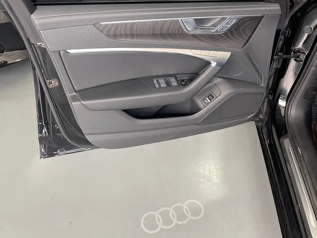 Audi A6L 2024 — фото 6