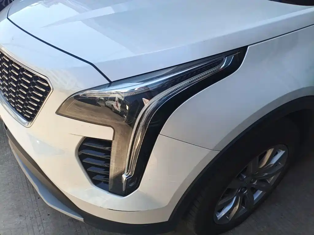 Cadillac XT4 2020 — фото 24