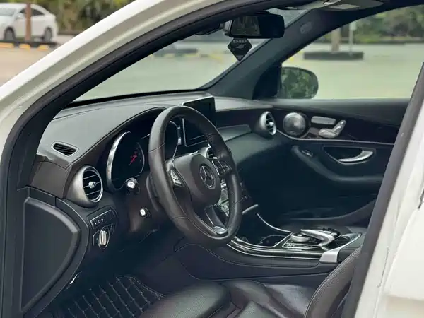 Mercedes-Benz GLC 2018