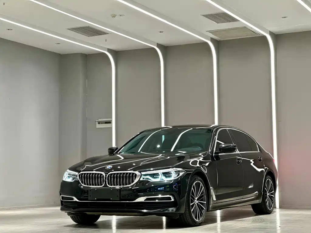 BMW 5 Series 2020