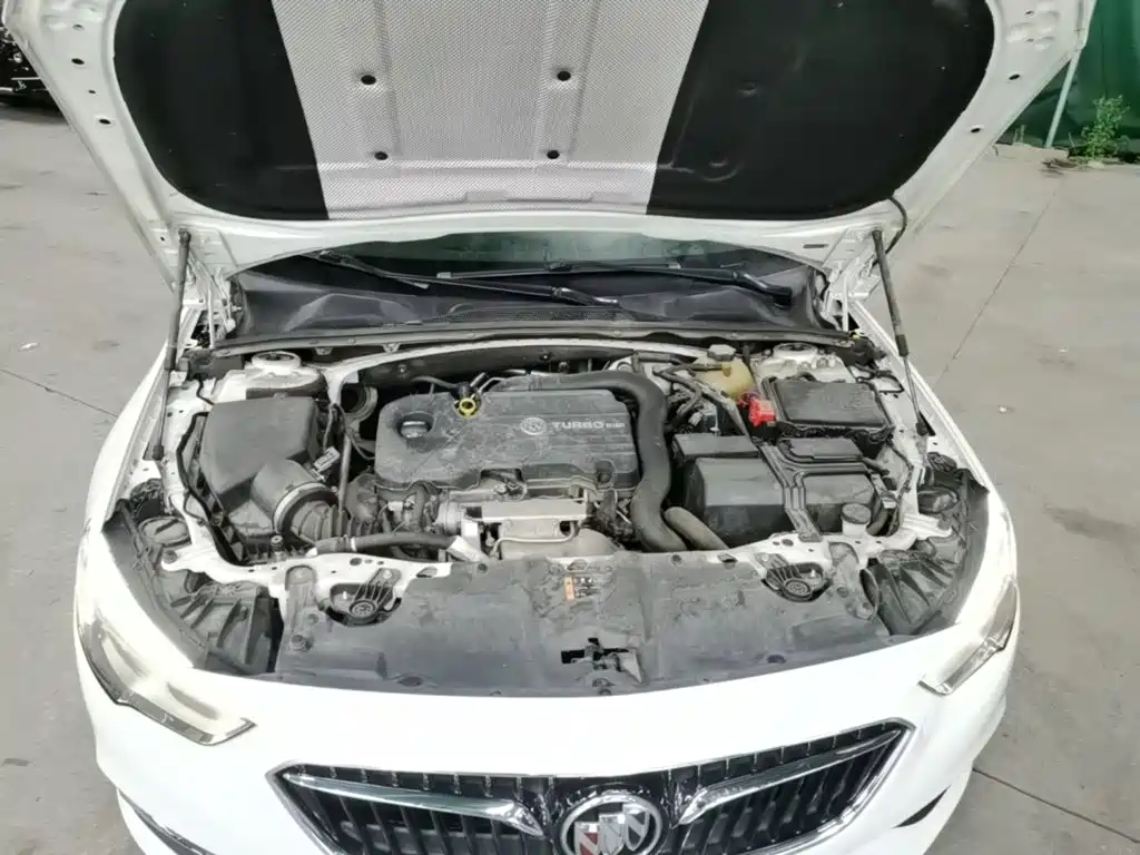 Buick Regal 2020 — фото 20