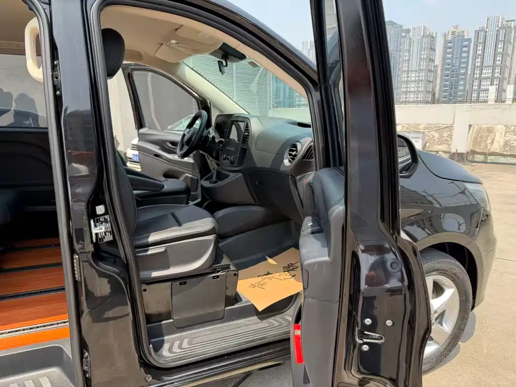 Mercedes-Benz Vito 2019 — фото 12
