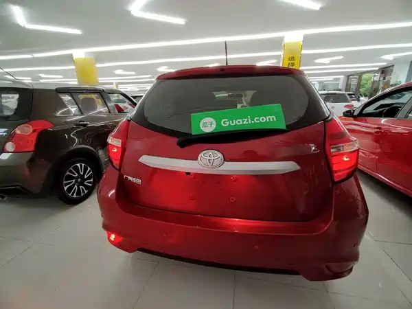 Toyota Yaris L 2019