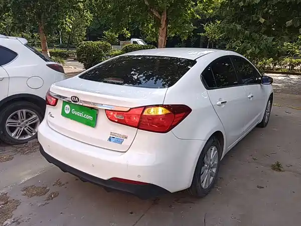 Kia K3 2016