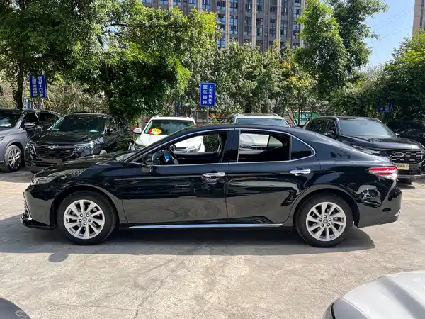 Toyota Camry 2023