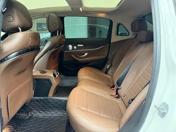 Mercedes-Benz E-Class 2020