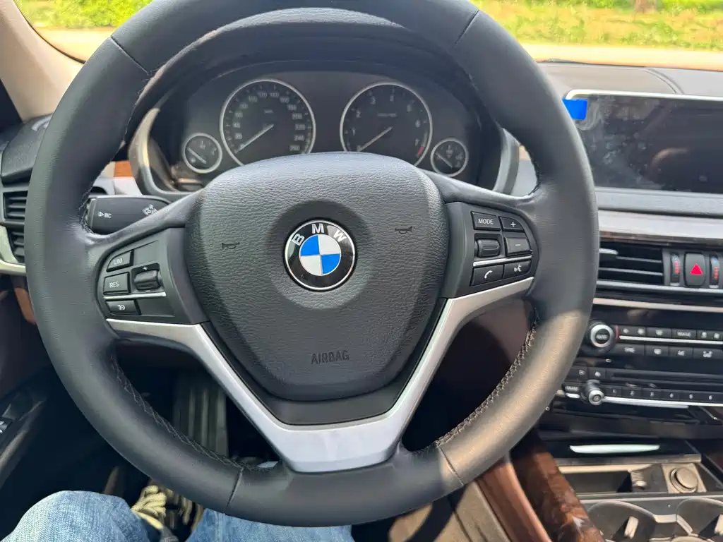 BMW X5 2014 — фото 29