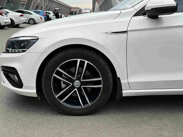 Volkswagen Lamando 2019