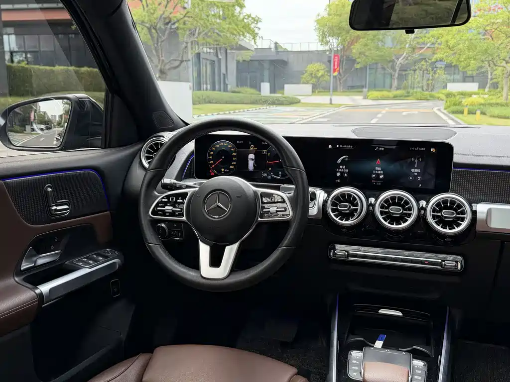 Mercedes-Benz GLB 2021 — фото 20