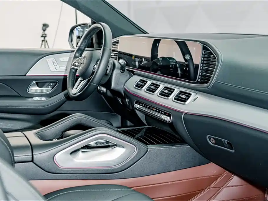 Mercedes-Benz GLE Coupe 2021 — фото 18