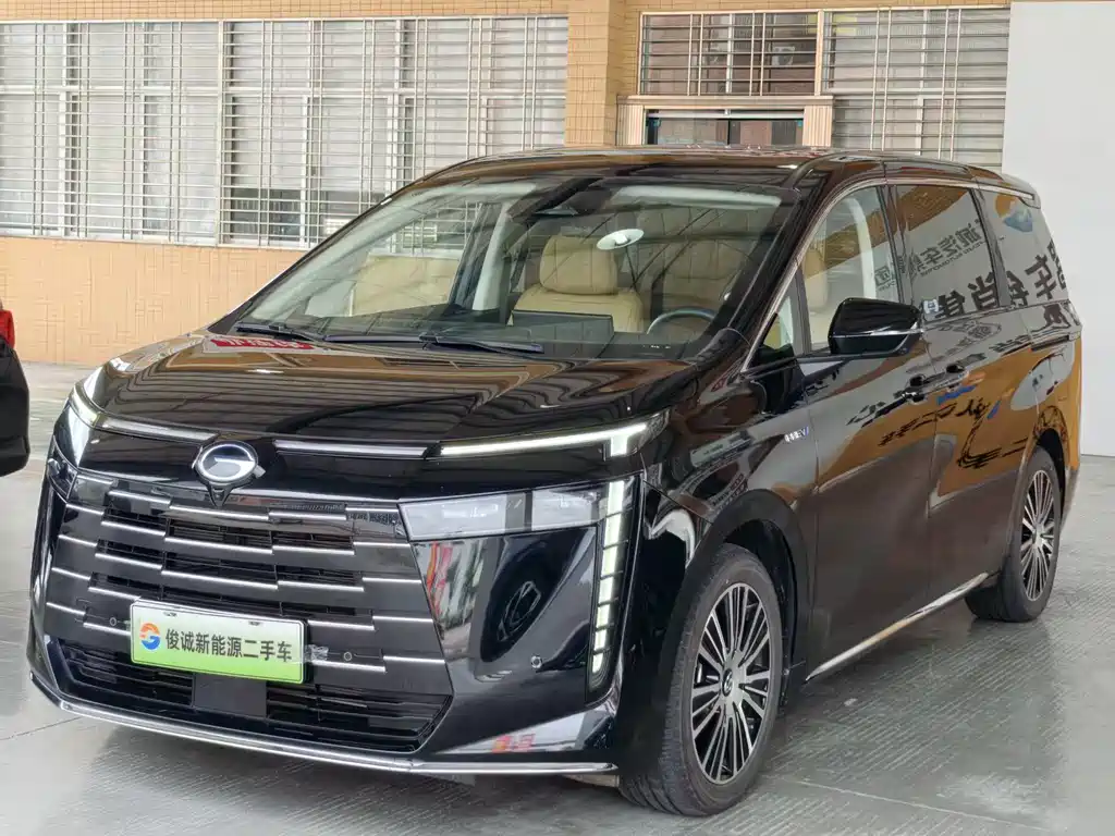 GAC Motor E8 PHEV 2024