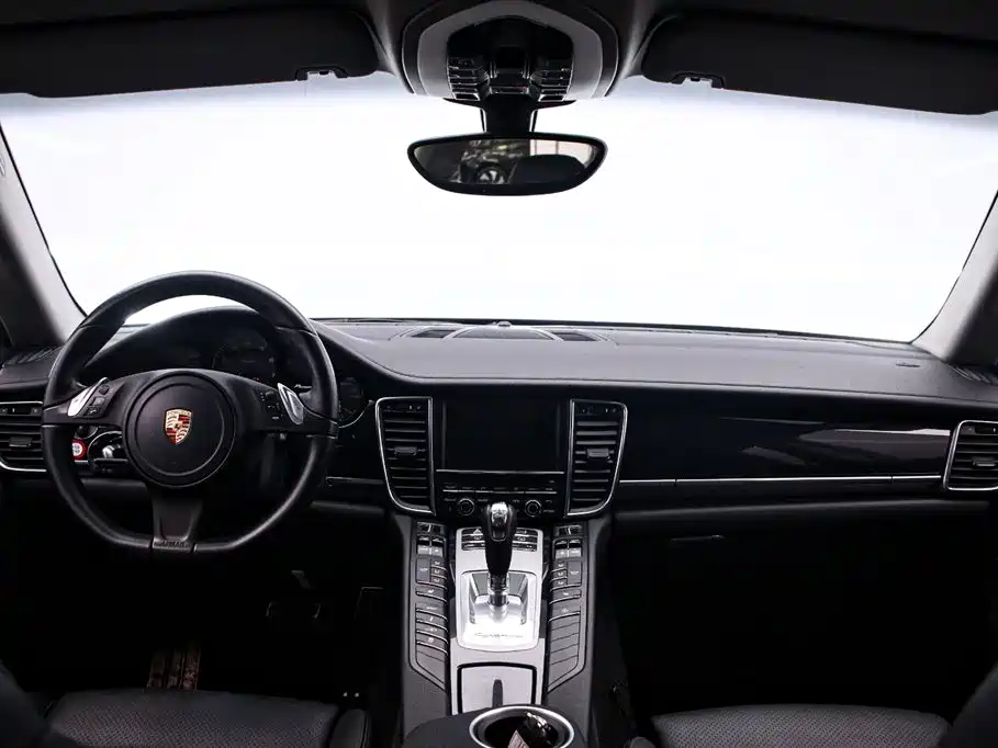 Porsche Panamera 2013 — фото 5