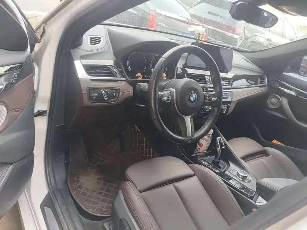 BMW X2 2021 — фото 10