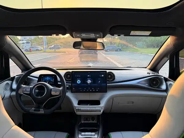 BYD Dolphin 2022
