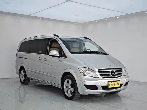 Mercedes-Benz Viano 2012