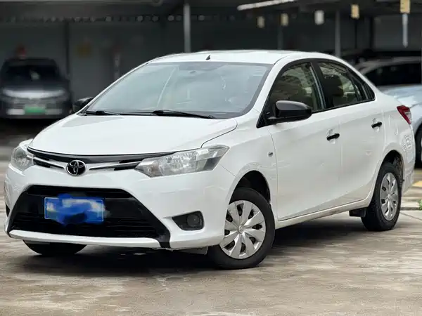 Toyota Vios 2015
