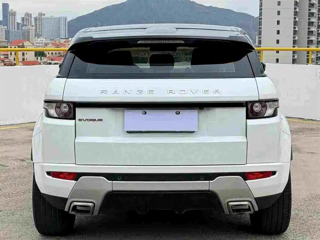 Land Rover Range Rover Evoque 2015 — фото 8