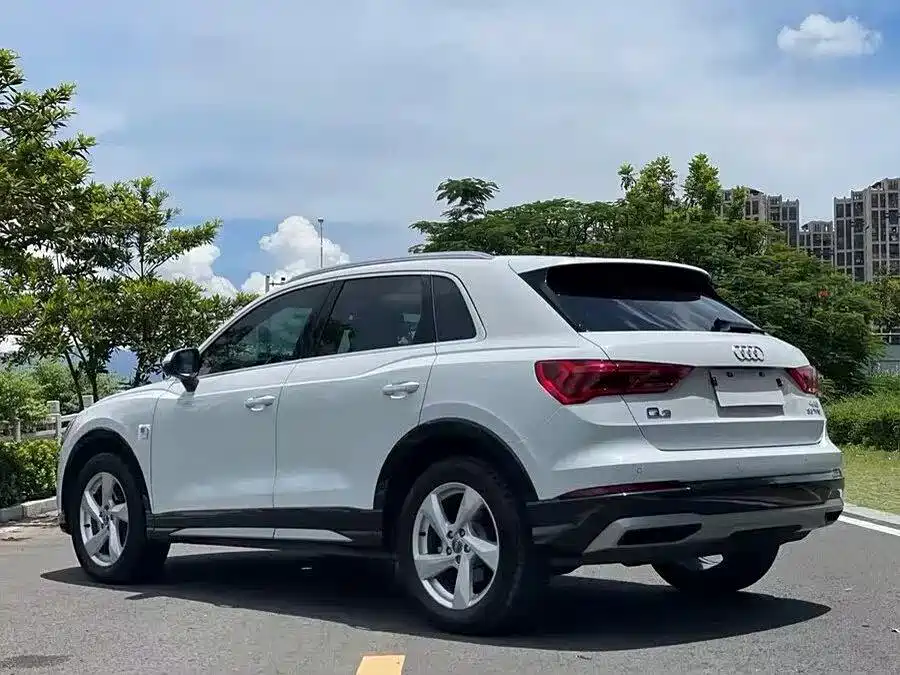 Audi Q3 2020 — фото 6