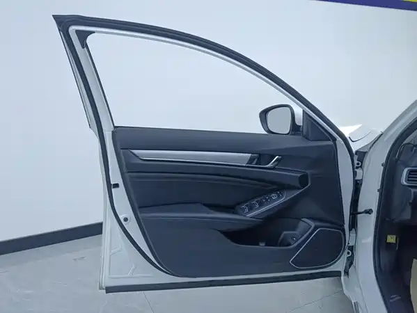 Honda Accord 2022