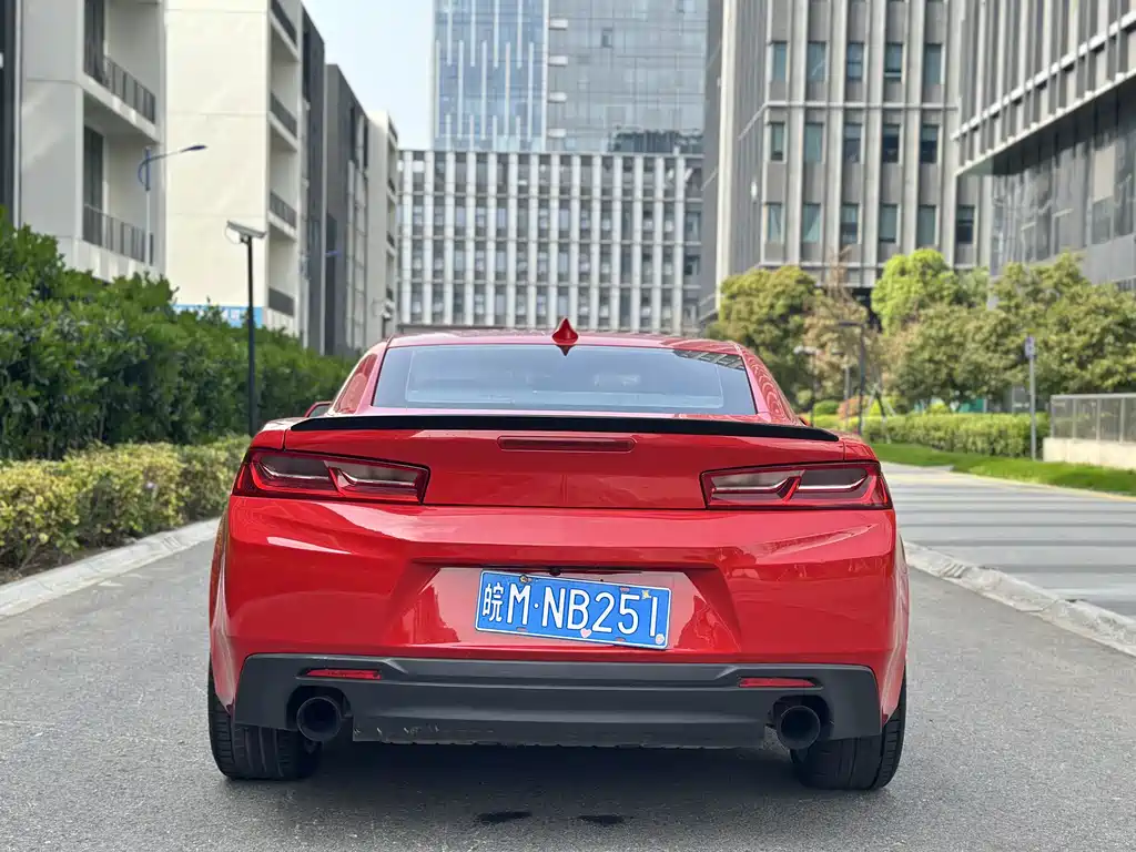 Chevrolet Camaro 2016 — фото 14
