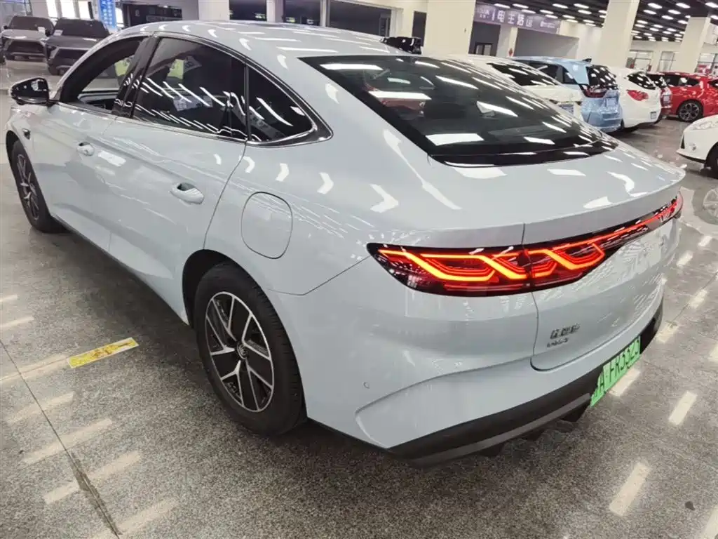 BYD Qin L 2025 — фото 5