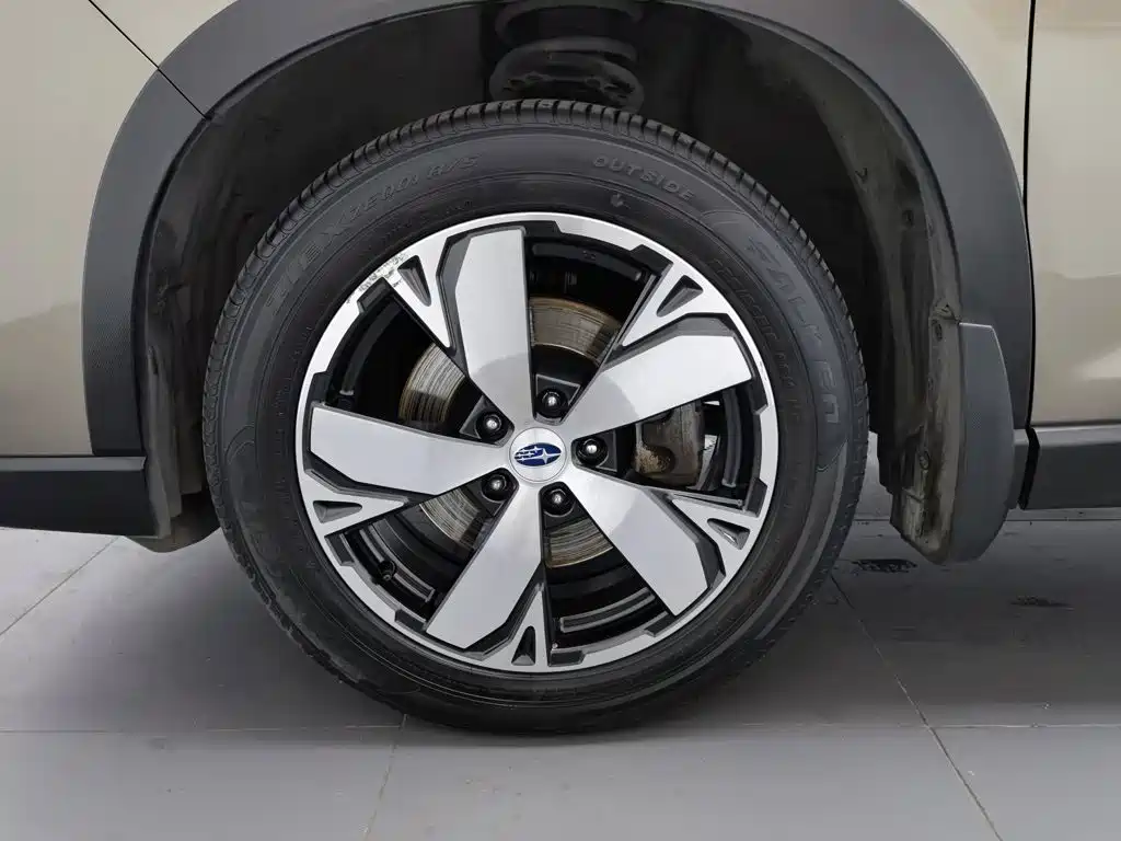 Subaru Forester 2019 — фото 17