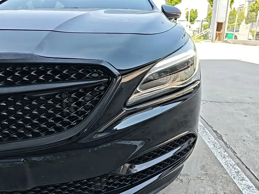 Buick LaCrosse 2019 — фото 24