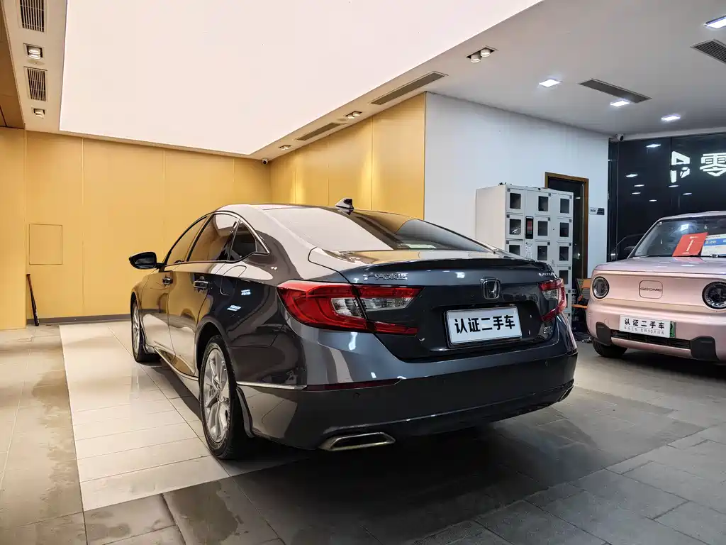 Honda Accord 2020 — фото 25