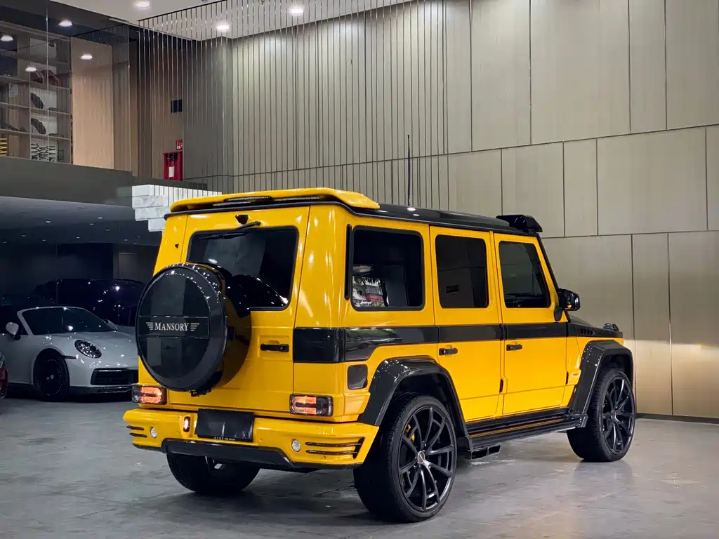 Mercedes-Benz G-Class 2015 — фото 17