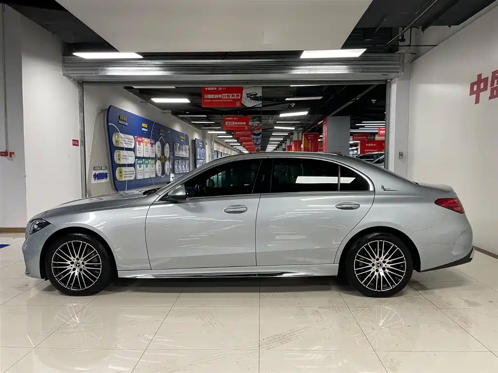 Mercedes-Benz C-Class 2022 — фото 4