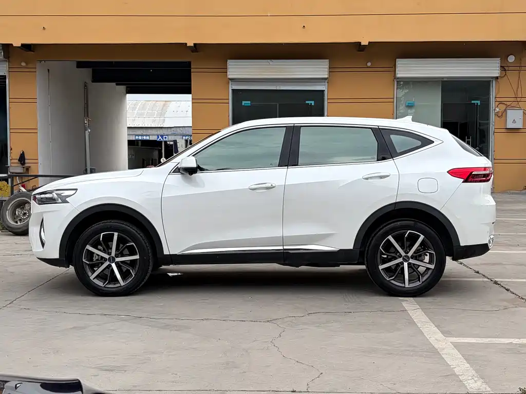 Haval F7 2021 — фото 15