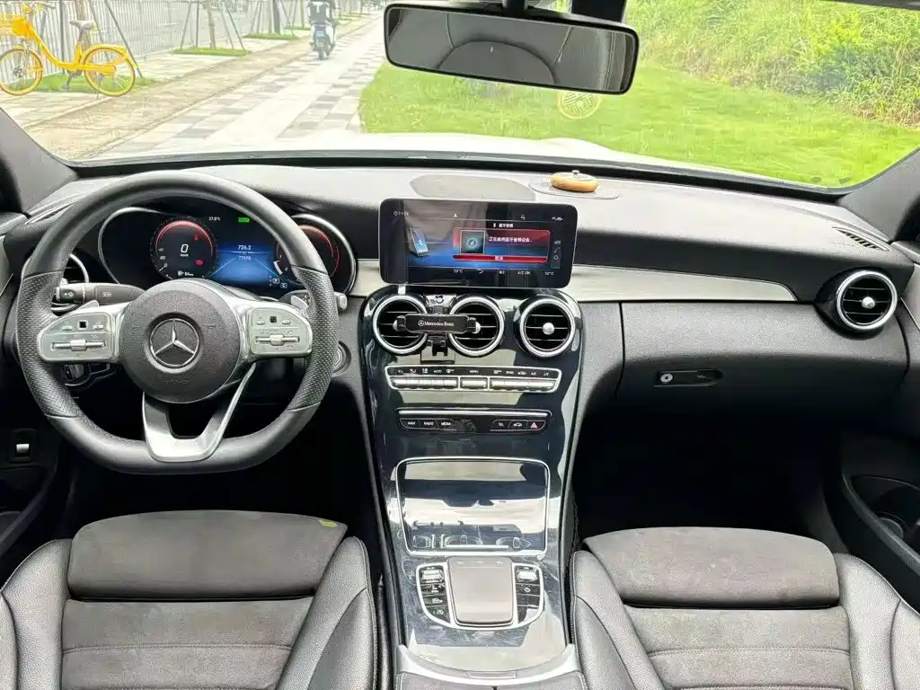 Mercedes-Benz C-Class 2019 — фото 10