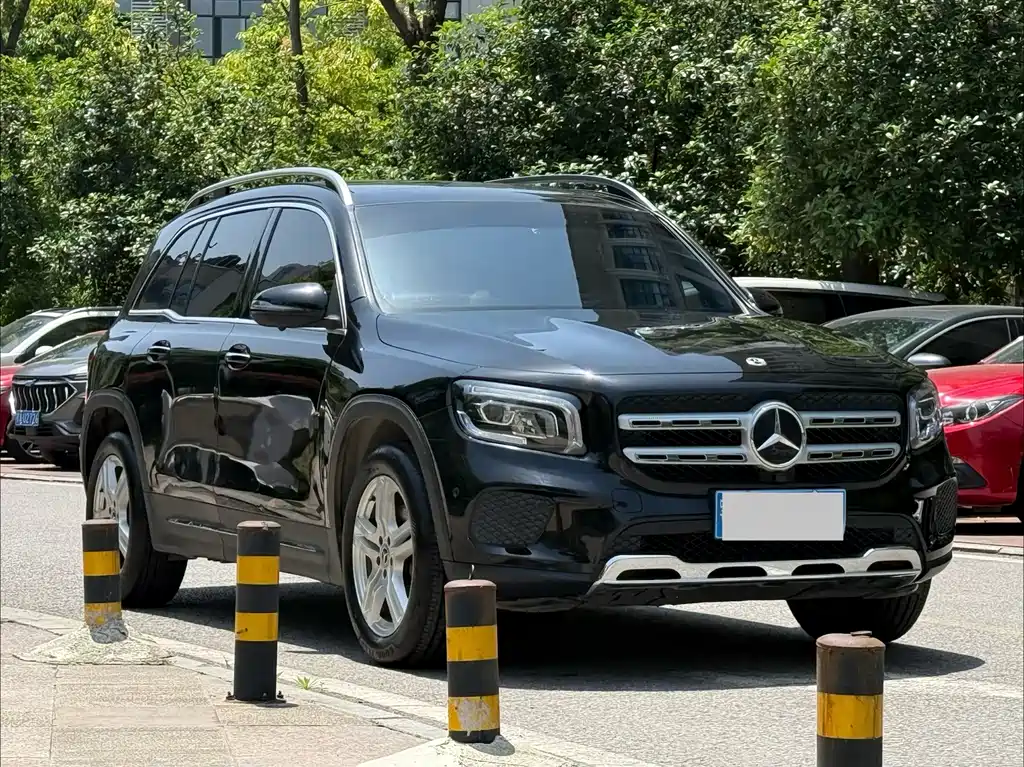 Mercedes-Benz GLB 2021 — фото 2